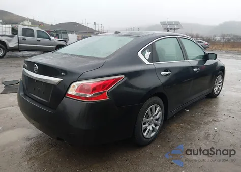 2015 Nissan Altima 2.5/2.5 S/2.5 Sl/2.5 Sv из США, поврежденный, VIN 1N4AL3AP1FC445059